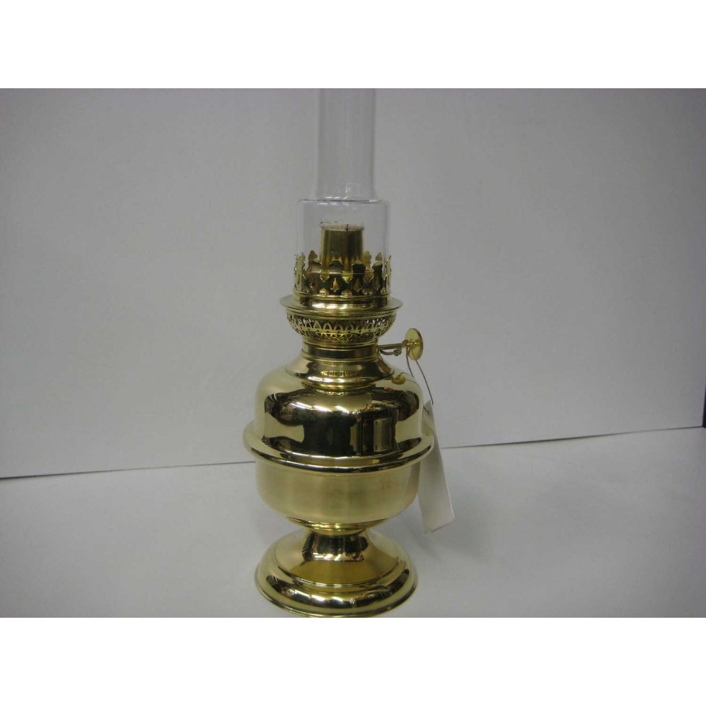 Lampe à pétrole en laiton poli