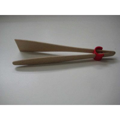 Pince à cornichons bois