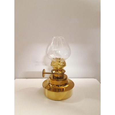 Lampe à pétrole en laiton poli  fabriqué en France