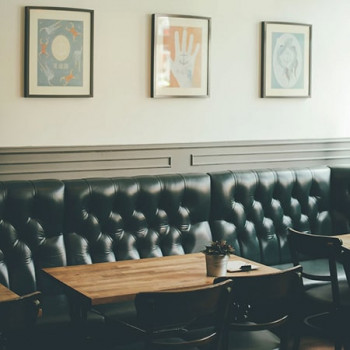 Shed a light on delicious dishes with ceiling lamps